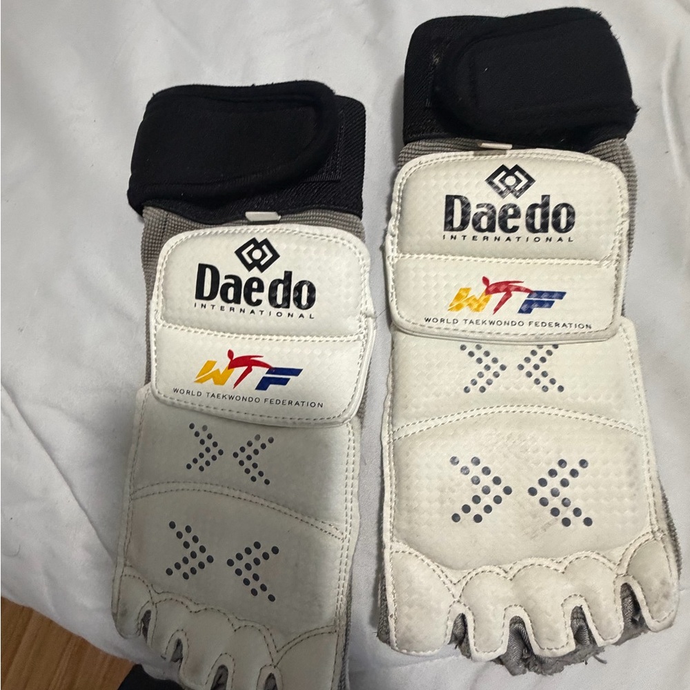 Daedo WTF Taekwondo Sparring Gloves - White with Black Accents